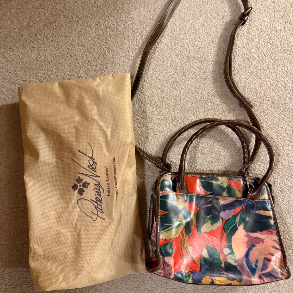 Patricia Nash, Bright Floral, Leather Bag With Multipal Pockets